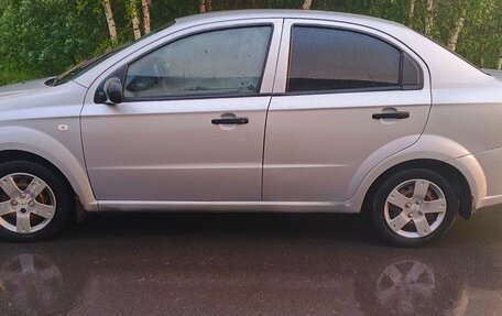 Chevrolet Aveo III, 2010 год, 400 000 рублей, 2 фотография