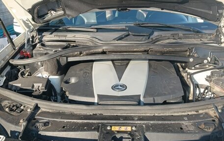 Mercedes-Benz GL-Класс, 2012 год, 2 100 000 рублей, 8 фотография