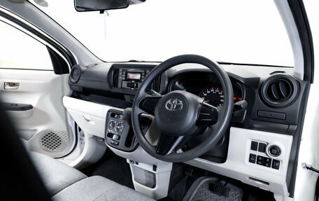 Toyota Passo III, 2019 год, 1 005 000 рублей, 13 фотография