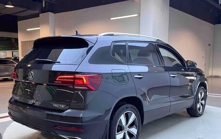 Volkswagen Tharu, 2023 год, 1 610 000 рублей, 6 фотография