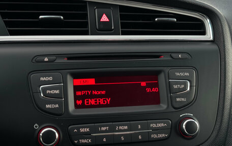 KIA cee'd III, 2016 год, 1 085 000 рублей, 23 фотография