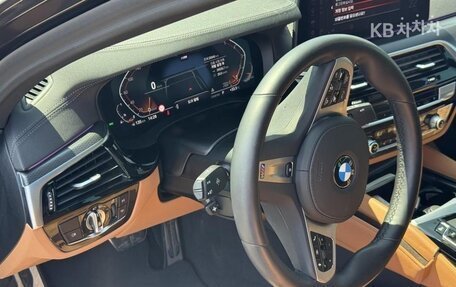 BMW 5 серия, 2023 год, 4 050 000 рублей, 8 фотография