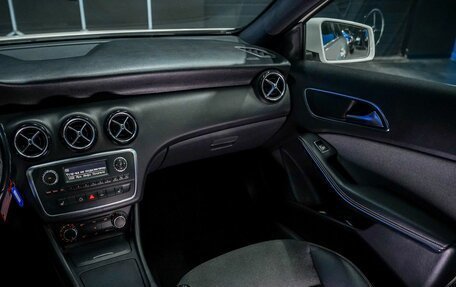 Mercedes-Benz A-Класс, 2013 год, 1 230 000 рублей, 29 фотография