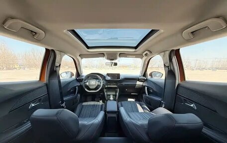 Peugeot 2008 II, 2022 год, 1 410 050 рублей, 10 фотография
