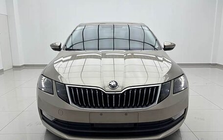 Skoda Octavia, 2022 год, 1 600 000 рублей, 13 фотография