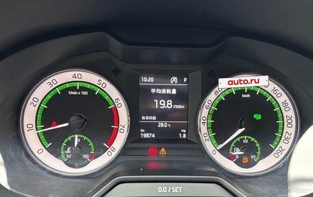 Skoda Octavia, 2022 год, 1 600 000 рублей, 12 фотография