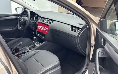 Skoda Octavia, 2022 год, 1 600 000 рублей, 10 фотография