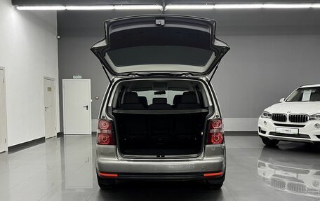 Volkswagen Touran III, 2008 год, 875 000 рублей, 7 фотография