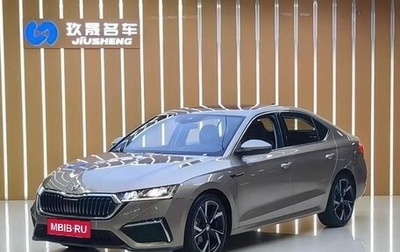 Skoda Octavia IV, 2022 год, 2 100 000 рублей, 1 фотография