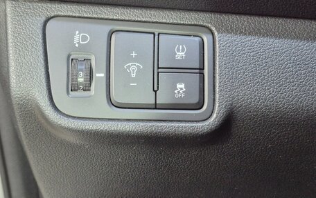 Hyundai Solaris II рестайлинг, 2018 год, 1 305 000 рублей, 19 фотография