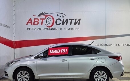 Hyundai Solaris II рестайлинг, 2018 год, 1 305 000 рублей, 8 фотография