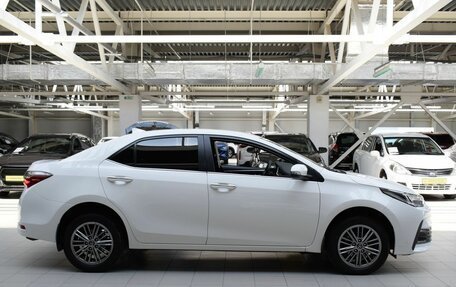 Toyota Corolla, 2018 год, 1 790 000 рублей, 8 фотография