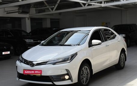 Toyota Corolla, 2018 год, 1 790 000 рублей, 3 фотография