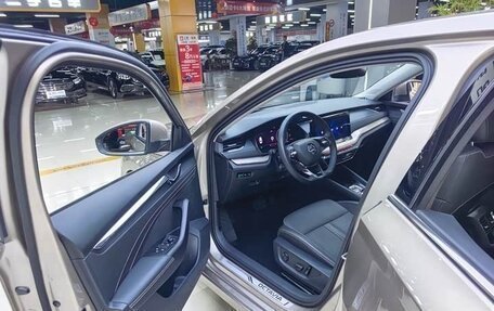 Skoda Octavia IV, 2022 год, 2 100 000 рублей, 6 фотография