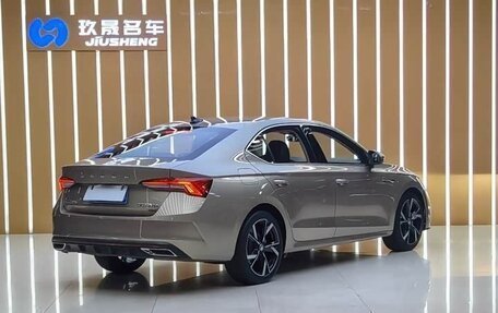 Skoda Octavia IV, 2022 год, 2 100 000 рублей, 18 фотография