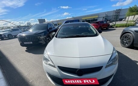 Opel Astra J, 2013 год, 836 000 рублей, 5 фотография