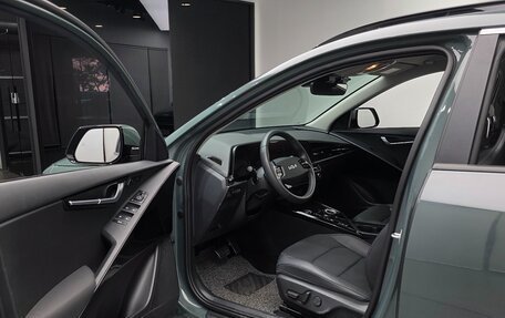 KIA Niro, 2023 год, 1 740 000 рублей, 13 фотография