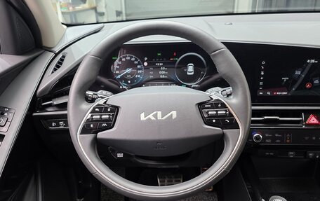 KIA Niro, 2023 год, 1 740 000 рублей, 15 фотография