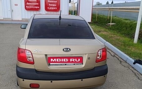 KIA Rio II, 2006 год, 400 000 рублей, 6 фотография