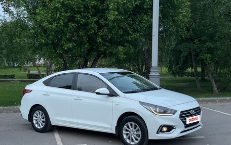 Hyundai Solaris II рестайлинг, 2017 год, 1 200 000 рублей, 4 фотография
