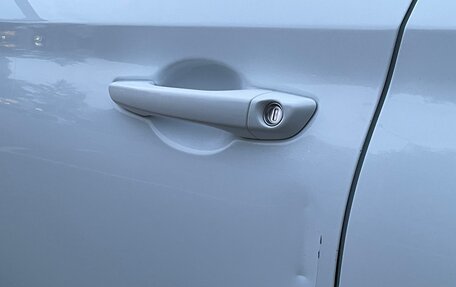 Hyundai Solaris II рестайлинг, 2017 год, 1 200 000 рублей, 20 фотография