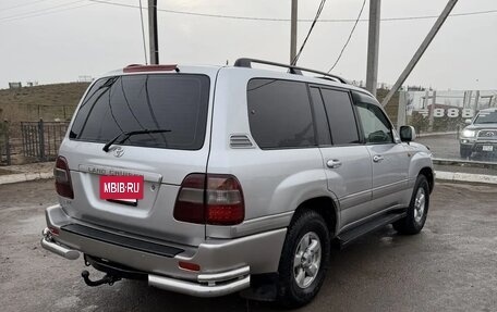 Toyota Land Cruiser 100 рестайлинг 2, 2006 год, 1 600 000 рублей, 2 фотография