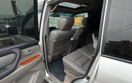 Toyota Land Cruiser 100 рестайлинг 2, 2006 год, 1 600 000 рублей, 8 фотография