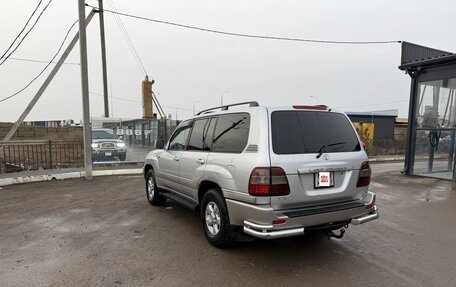 Toyota Land Cruiser 100 рестайлинг 2, 2006 год, 1 600 000 рублей, 6 фотография