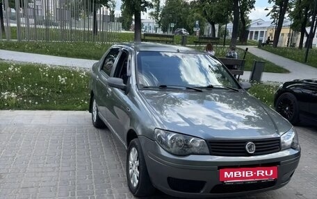 Fiat Albea I рестайлинг, 2010 год, 255 000 рублей, 3 фотография