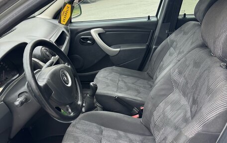 Renault Logan I, 2015 год, 255 000 рублей, 5 фотография