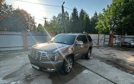 Cadillac Escalade III, 2011 год, 2 550 000 рублей, 4 фотография