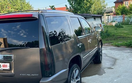 Cadillac Escalade III, 2011 год, 2 550 000 рублей, 6 фотография