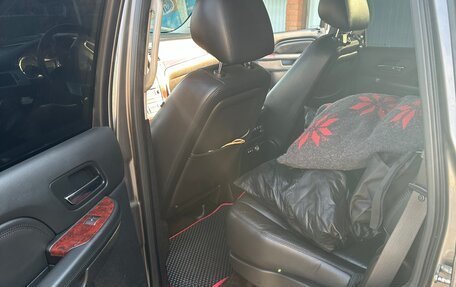 Cadillac Escalade III, 2011 год, 2 550 000 рублей, 8 фотография