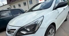 Hyundai Solaris II рестайлинг, 2014 год, 420 000 рублей, 5 фотография
