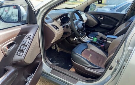 Hyundai ix35 I рестайлинг, 2010 год, 1 070 000 рублей, 9 фотография