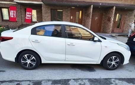 KIA Rio IV, 2019 год, 880 000 рублей, 4 фотография