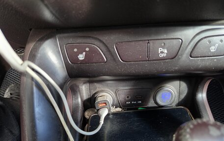 Hyundai ix35 I рестайлинг, 2010 год, 1 070 000 рублей, 14 фотография