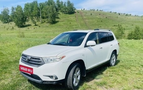 Toyota Highlander III, 2013 год, 4 фотография