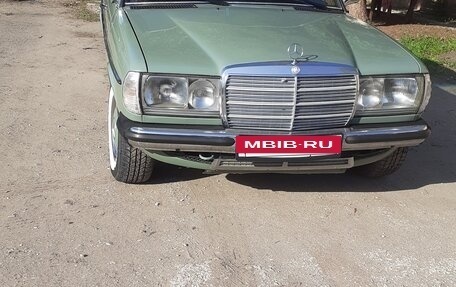 Mercedes-Benz W124, 1984 год, 500 000 рублей, 2 фотография