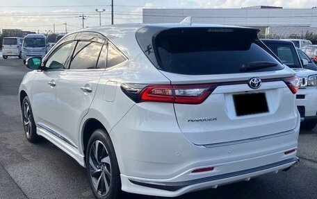 Toyota Harrier, 2020 год, 2 106 000 рублей, 3 фотография