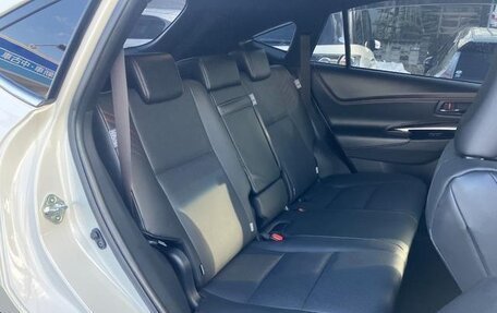 Toyota Harrier, 2020 год, 2 106 000 рублей, 21 фотография
