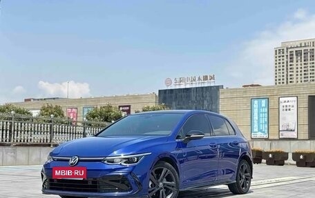 Volkswagen Golf VII, 2021 год, 1 450 006 рублей, 2 фотография