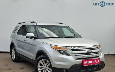 Ford Explorer VI, 2013 год, 1 700 000 рублей, 3 фотография