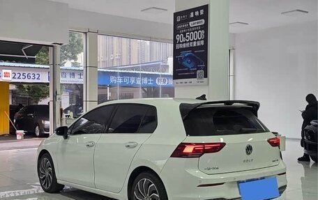 Volkswagen Golf VII, 2021 год, 1 350 006 рублей, 4 фотография