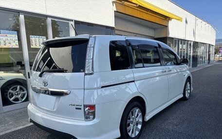 Toyota ISis I, 2016 год, 4 фотография