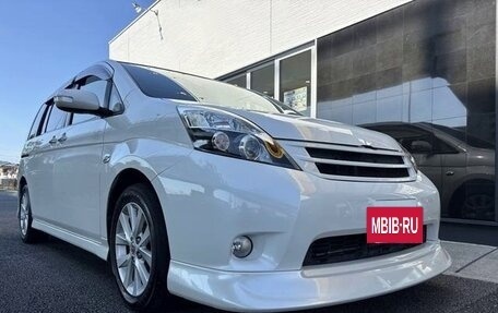 Toyota ISis I, 2016 год, 6 фотография
