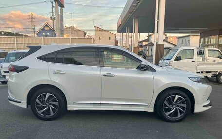 Toyota Harrier, 2018 год, 2 068 000 рублей, 7 фотография