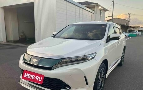 Toyota Harrier, 2018 год, 2 068 000 рублей, 2 фотография