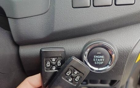 Toyota ISis I, 2016 год, 994 000 рублей, 19 фотография