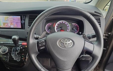Toyota ISis I, 2016 год, 994 000 рублей, 16 фотография